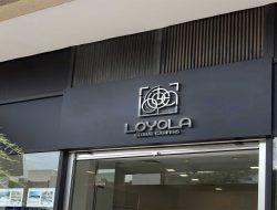 what insurance does loyola hospital accept